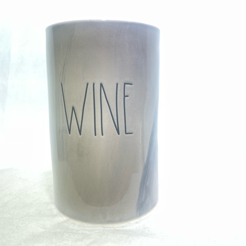 NWT Rae Dunn Wine Holder